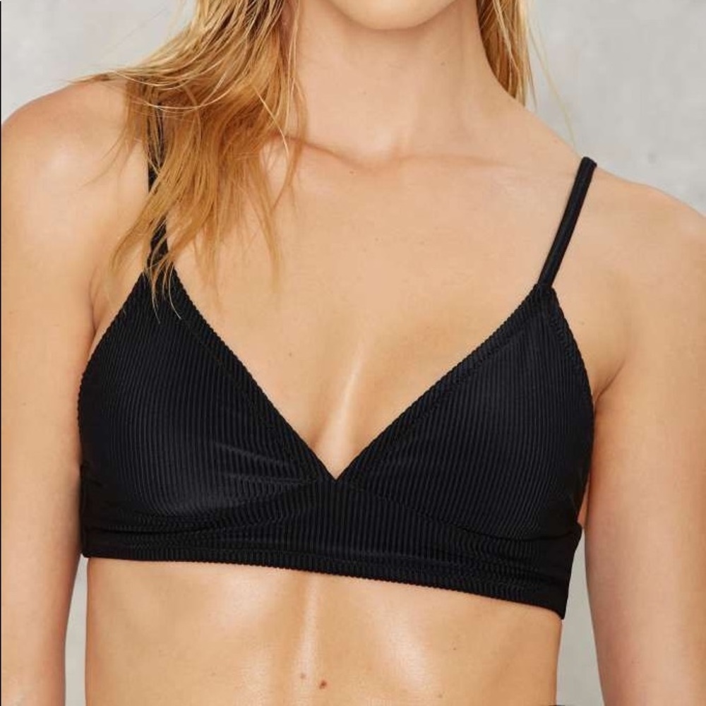 bikini bralette | nasty gal